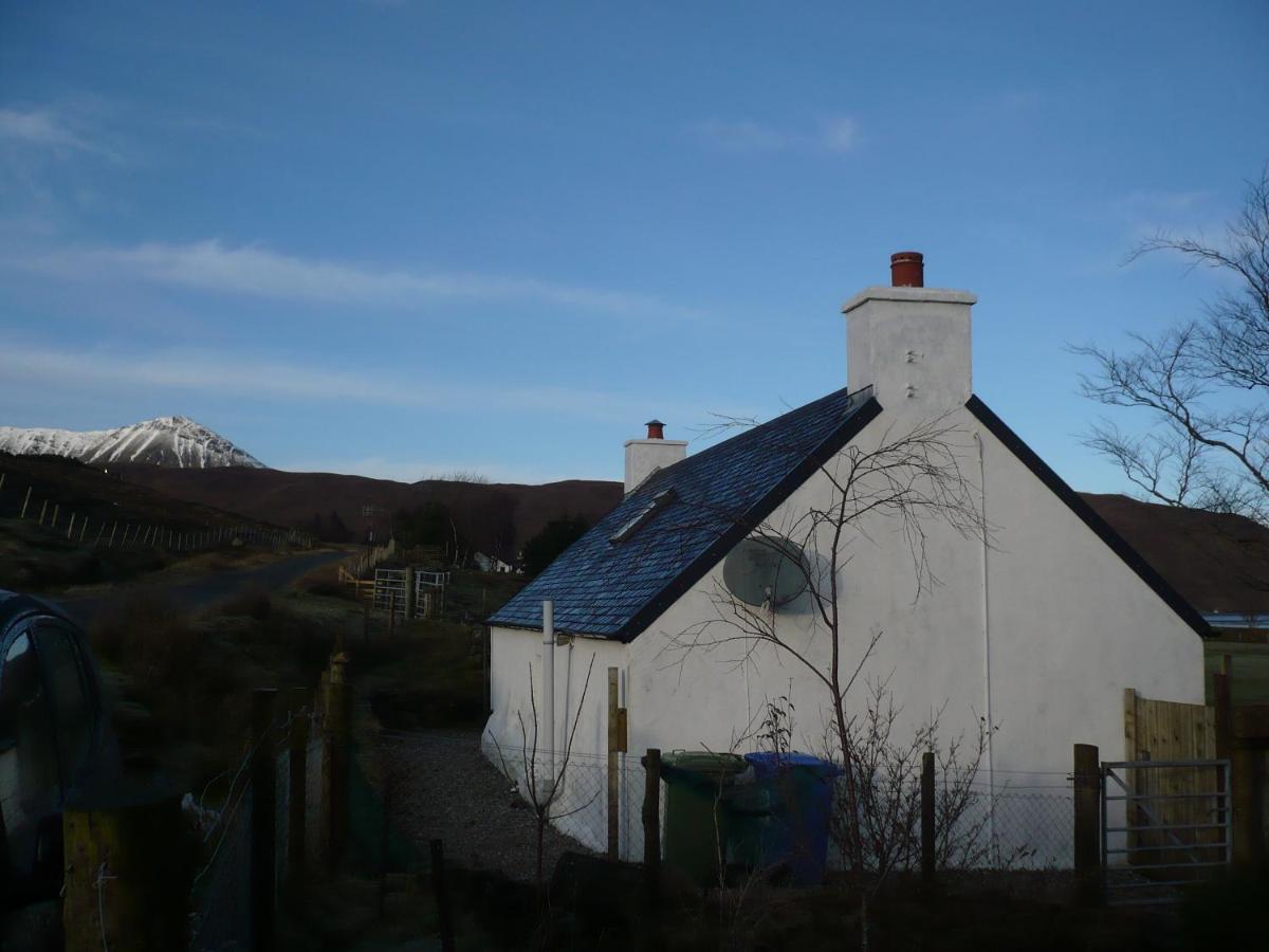 Glas Bheinn Cottage Luib Екстериор снимка