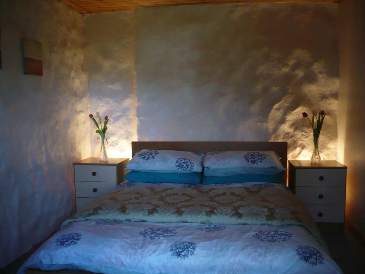 Glas Bheinn Cottage Luib Екстериор снимка