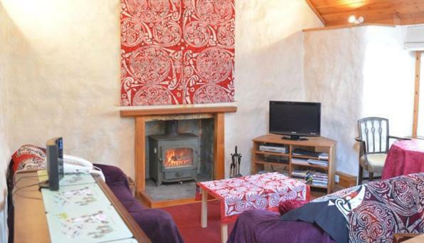 Glas Bheinn Cottage Luib Екстериор снимка
